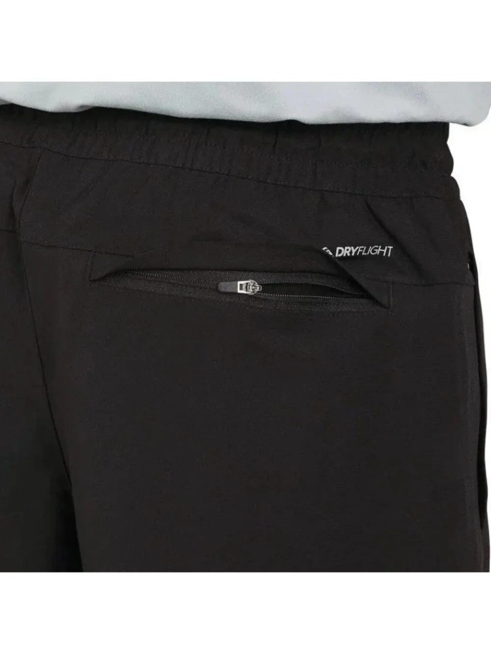 NWOT Quiksilver Men's Black XL Regular Fit Active Shorts Pull on